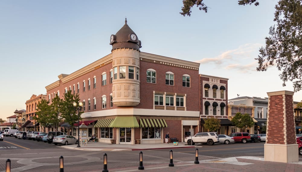 the downtown square of Paso Robles California