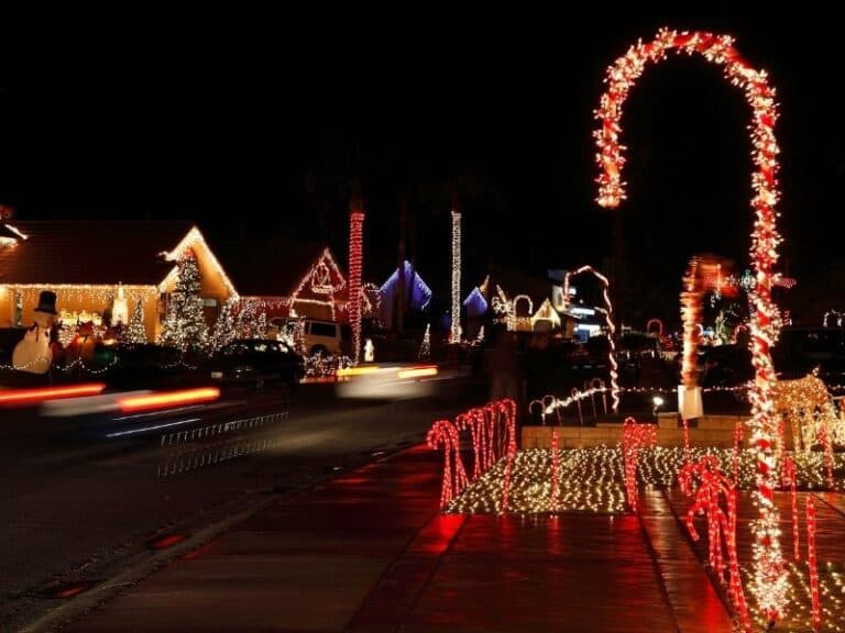 19 Places to Find the Best Los Angeles Christmas Lights California