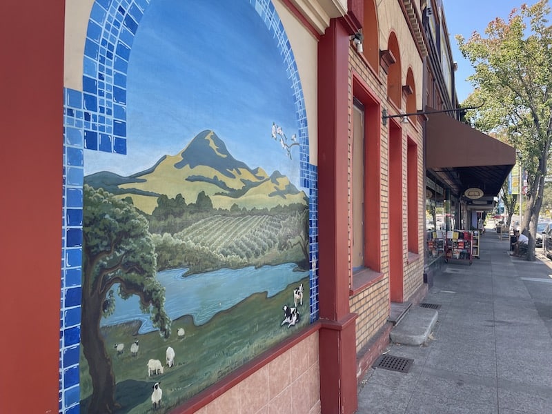 mural in sebastopol sonoma county