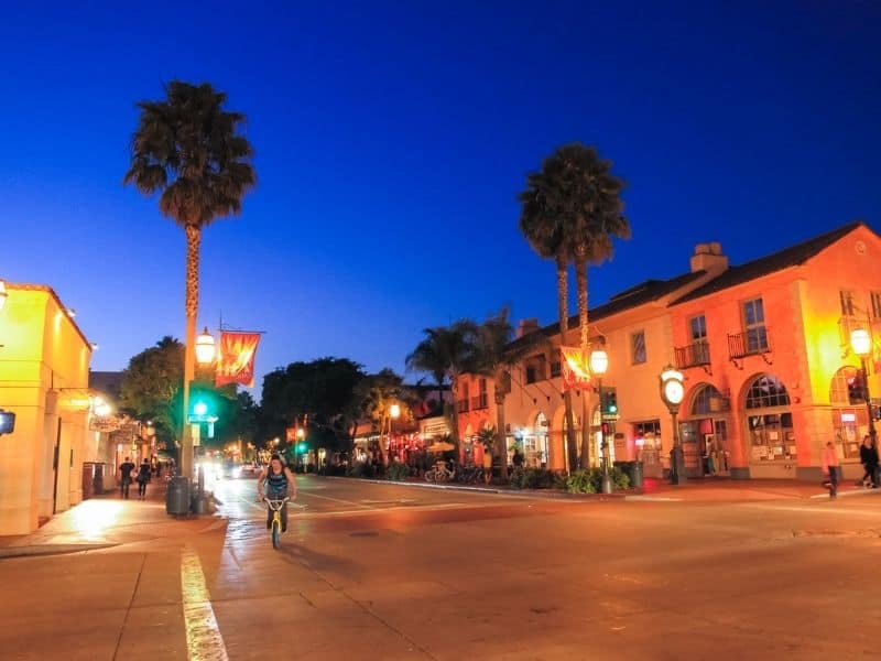 downtown santa barbara at night