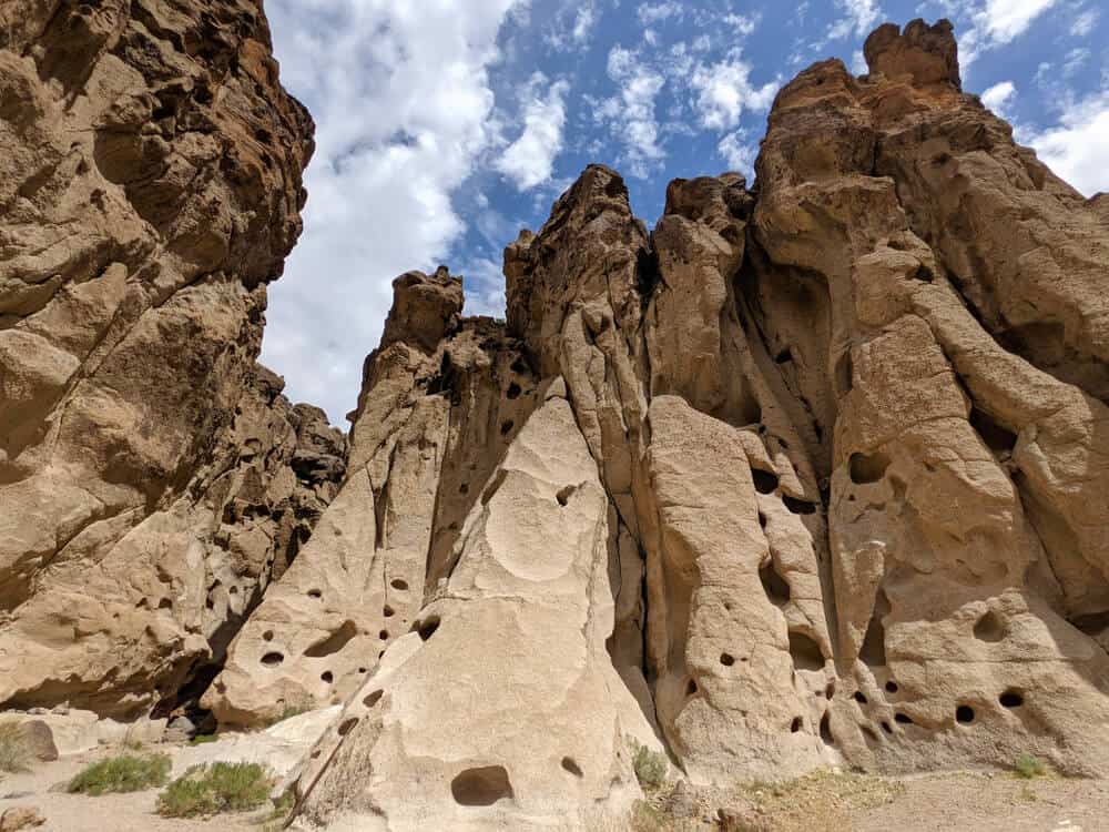 hole in the wall trail in Mojave national preserve