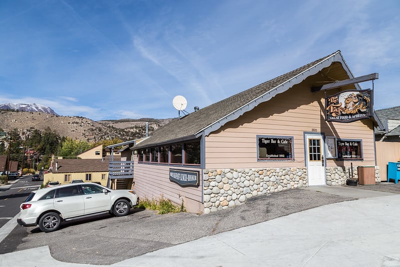 restaurant in june lake california with the sign that says tiger bar and cafe